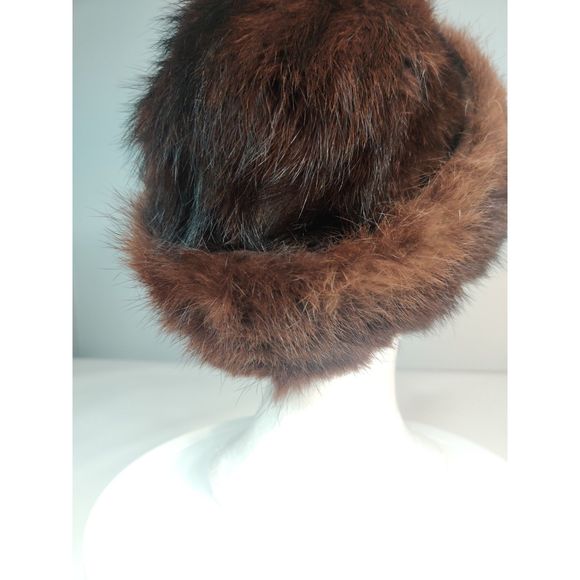 Vintage Elegant International Mink Fur Hat from Canada 21.5\